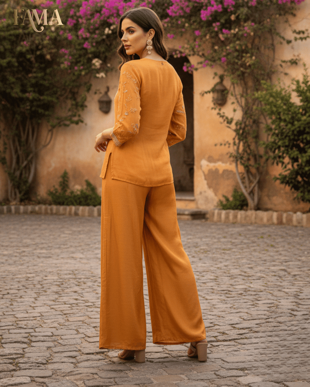 Amber Radiance Ensemble 1 24