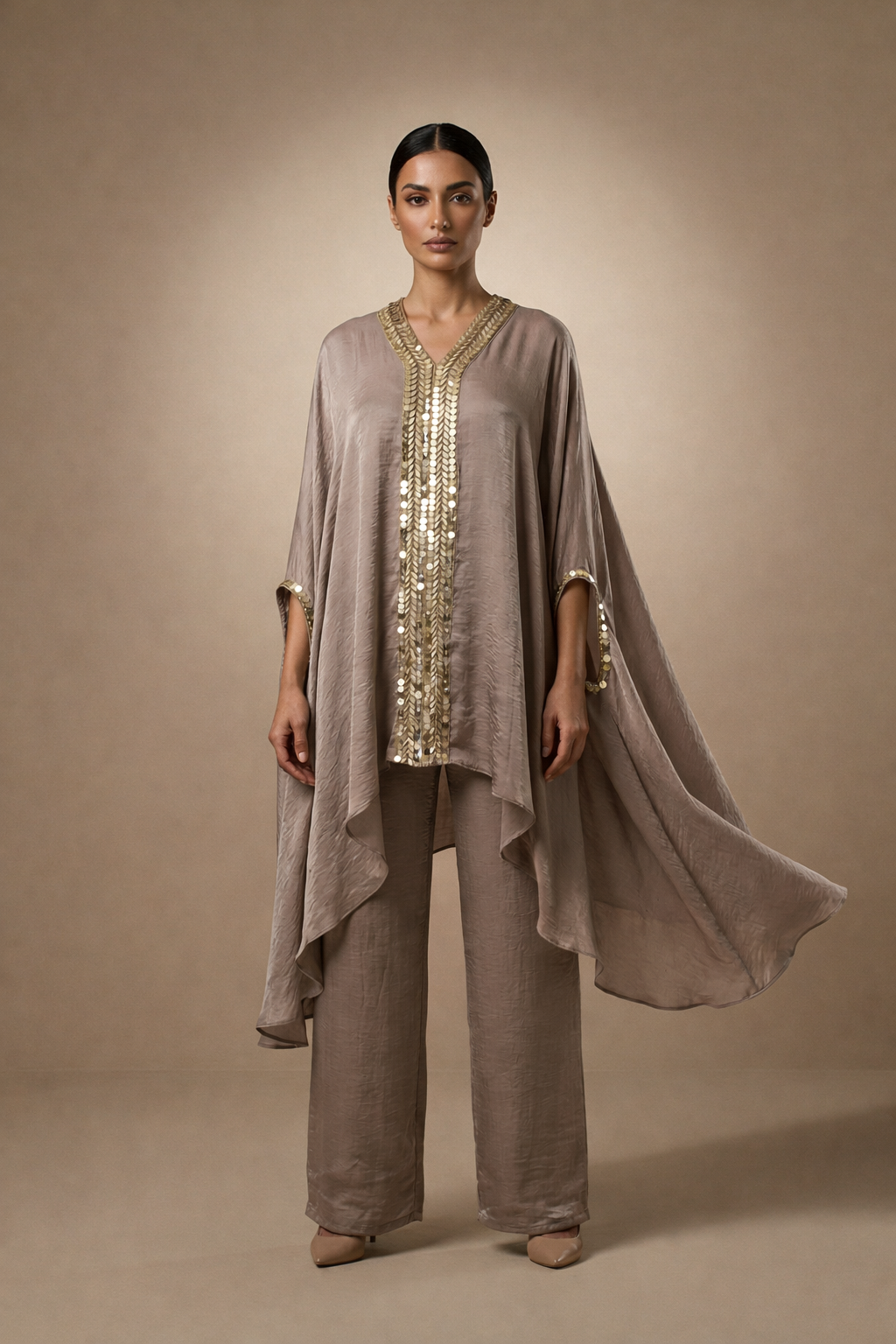 E4-12_BEIGE_ES Sand Beige Embroidered Kaftan