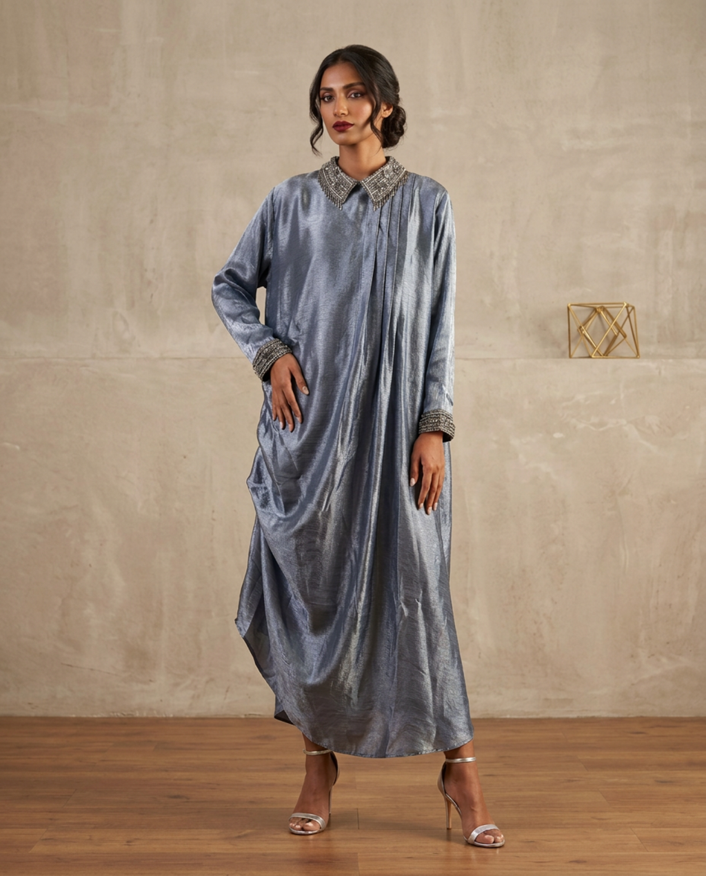 E4-16_GREY_ES Soft Grey Draped Kaftan