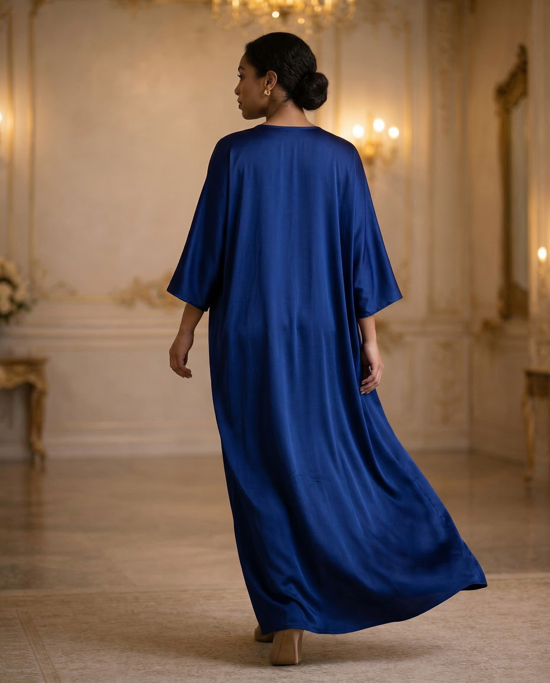 E4-1_BLACK_EA Jet Black Classic Kaftan