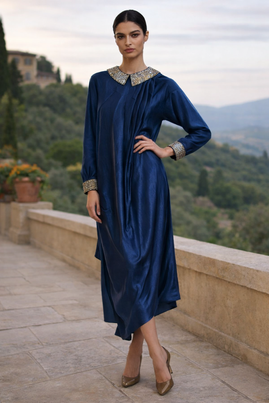 E4-3_BLUE_ES  Deep Blue Tailored Kaftan