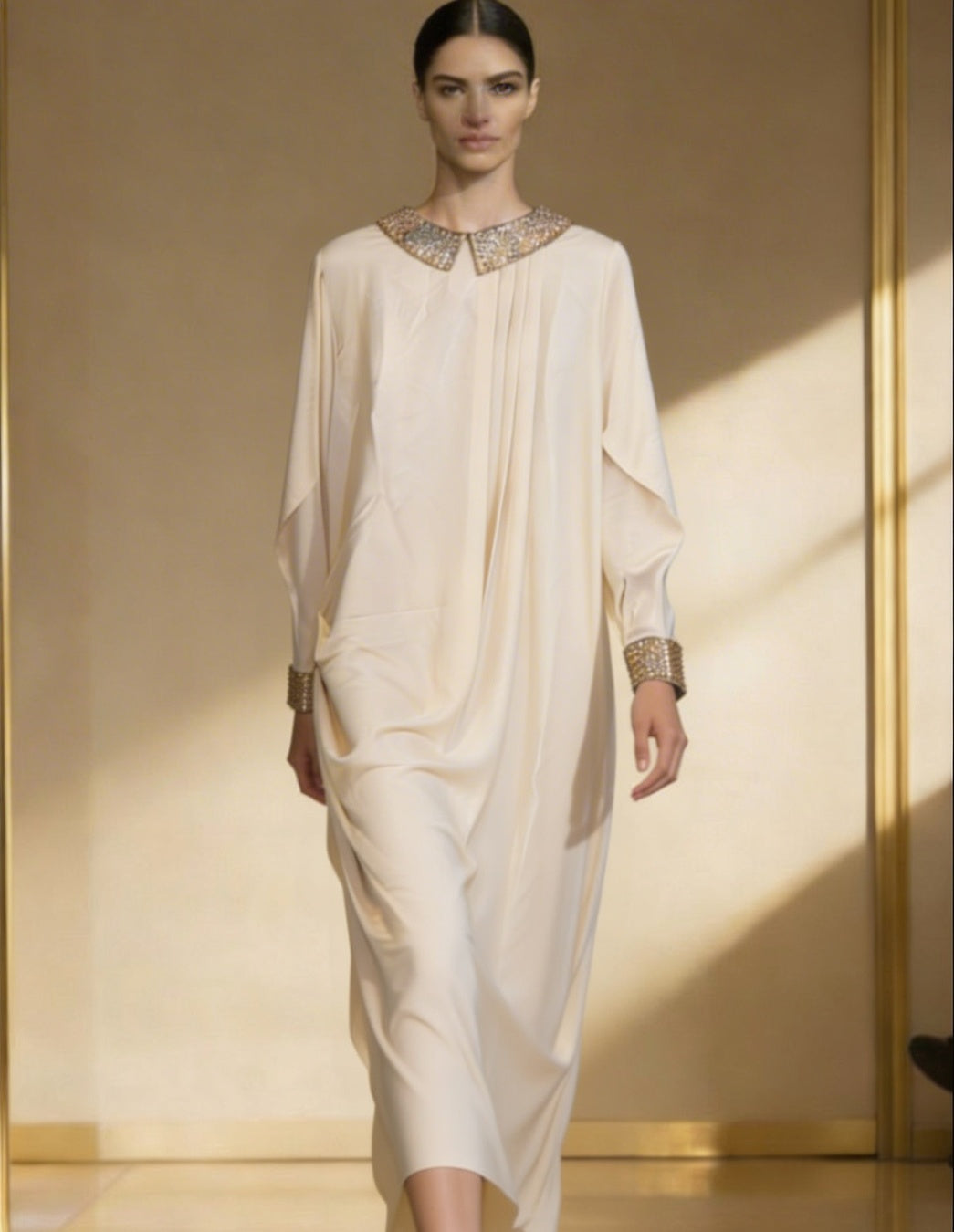 E4-3_CREAM_ES Ivory Cream Tailored Kaftan