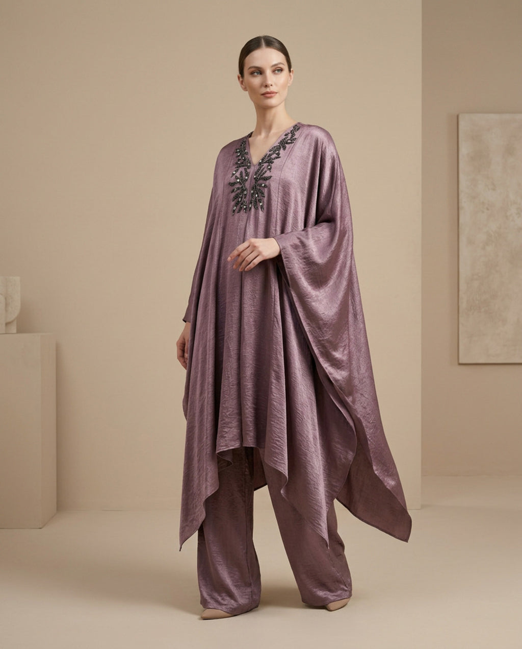 E4-5_PURPLE_ES Soft Plum Elegant Kaftan