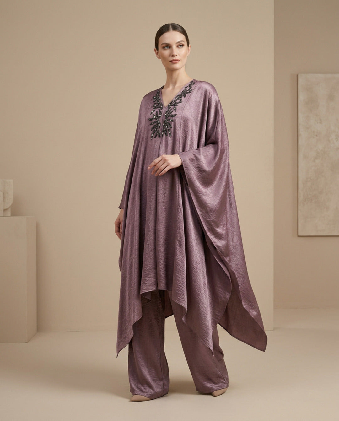 E4-5_PURPLE_ES Soft Plum Elegant Kaftan