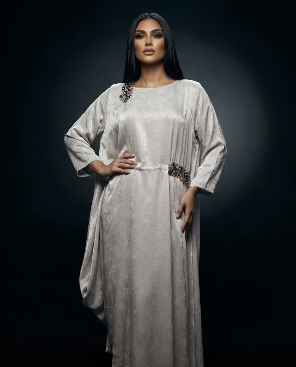 E4-7_GREY_ES Champagne Silk Flowing Kaftan